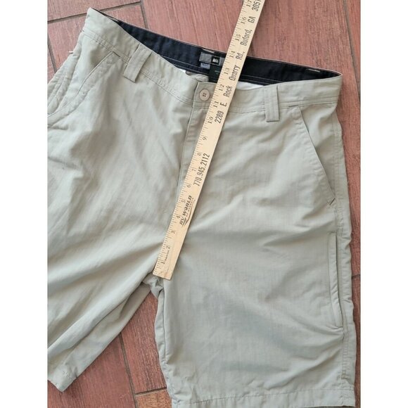 REI Shorts 34 UPF 50+ Outdoor Hiking Camping Nylon Fishing Pockets Flat Front - Picture 4 of 9